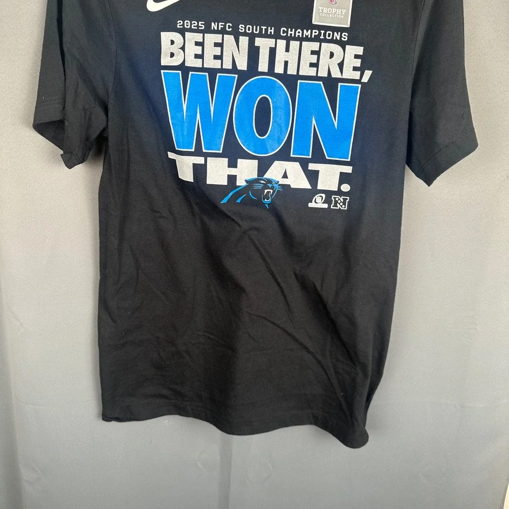 Nike Carolina Panthers 2025 NFC South Champions Shirt Mens Small Black NFL Tee